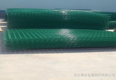 專業護欄網生產廠家——河北博安金屬網欄